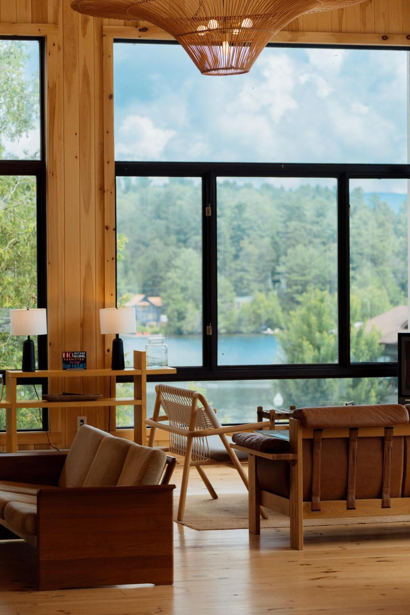 Bluebird Lake Placid Exterior photo