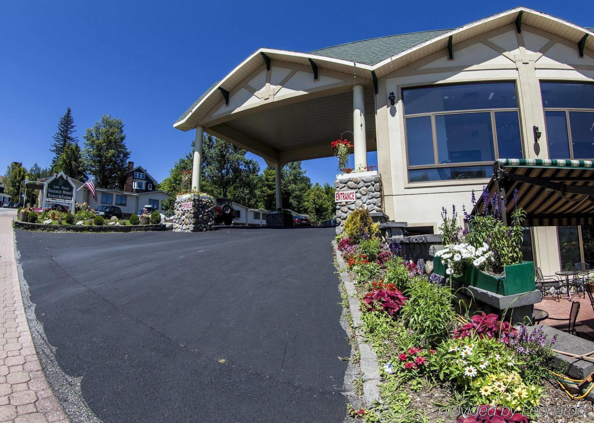 Bluebird Lake Placid Exterior photo
